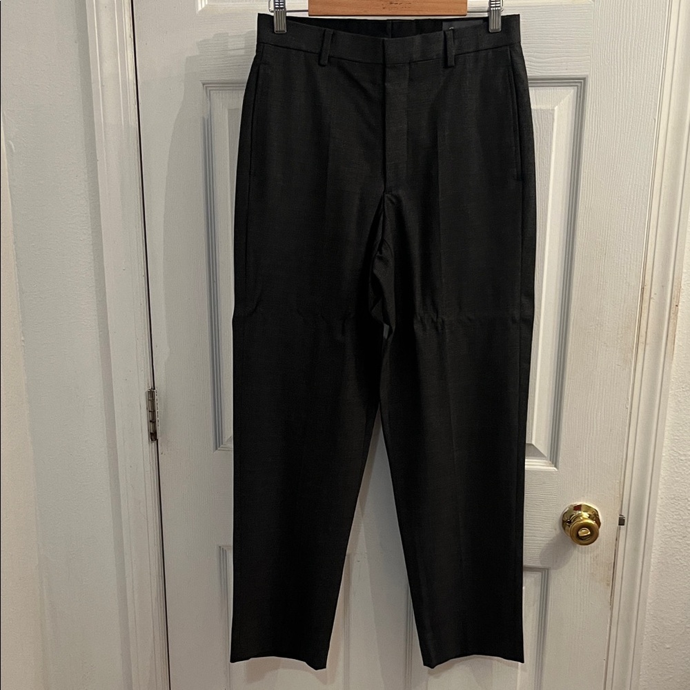 Eddie Bauer Men's Charcoal Dress Trousers 30 x 30 Stretch Fabric